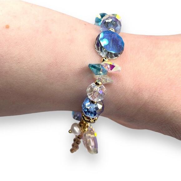 Blue Swarovski Beaded Bracelet - Picture 2 of 9